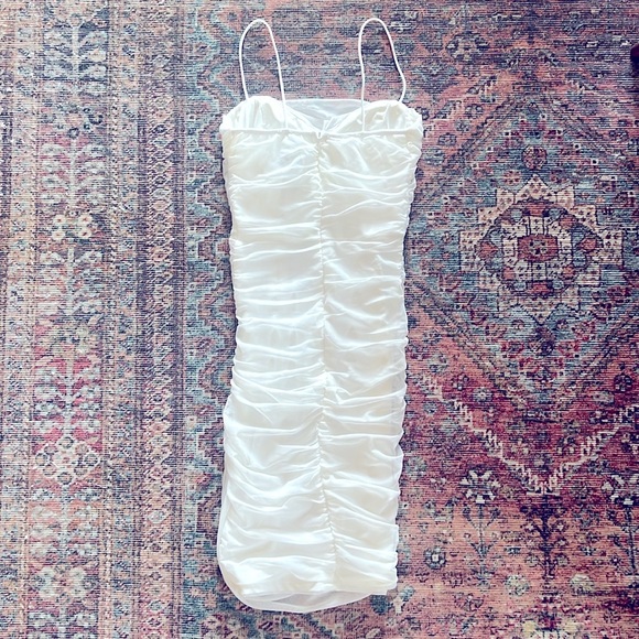 NWT Princess Polly Earth Club Recycled Bloom Mini Dress in White Size 2 - Picture 4 of 10